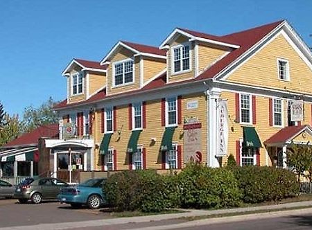 Auberge Gabriele Inn Shediac Exterior foto