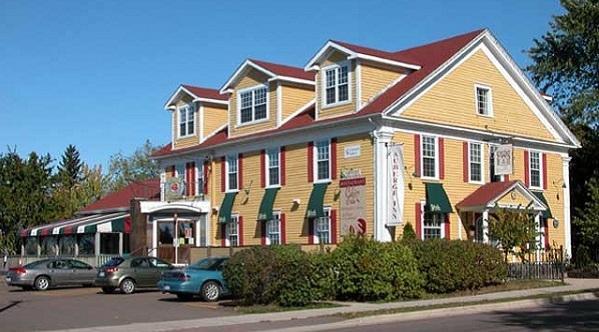 Auberge Gabriele Inn Shediac Exterior foto